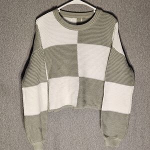 Green and White Checkered Sweater